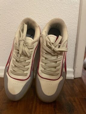 Puma sneaker shoes red and grey